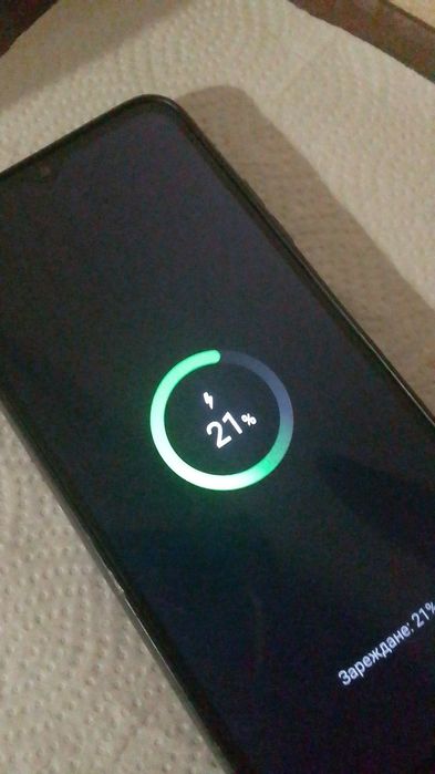 Samsung Galaxy A22 5G – 4GB RAM/128GB/Dual SIM – напълно изправен