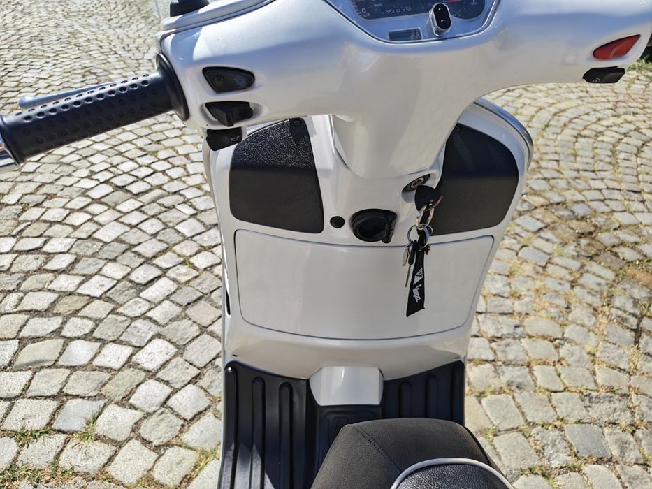 Vespa GTS  300ie