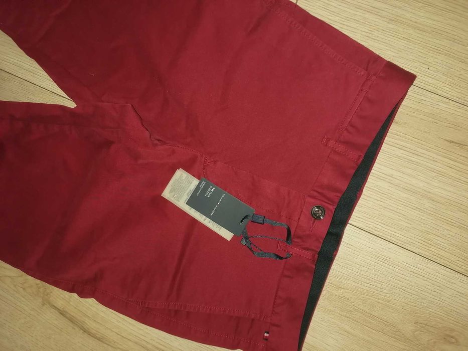 Нов панталон Tommy Hilfiger