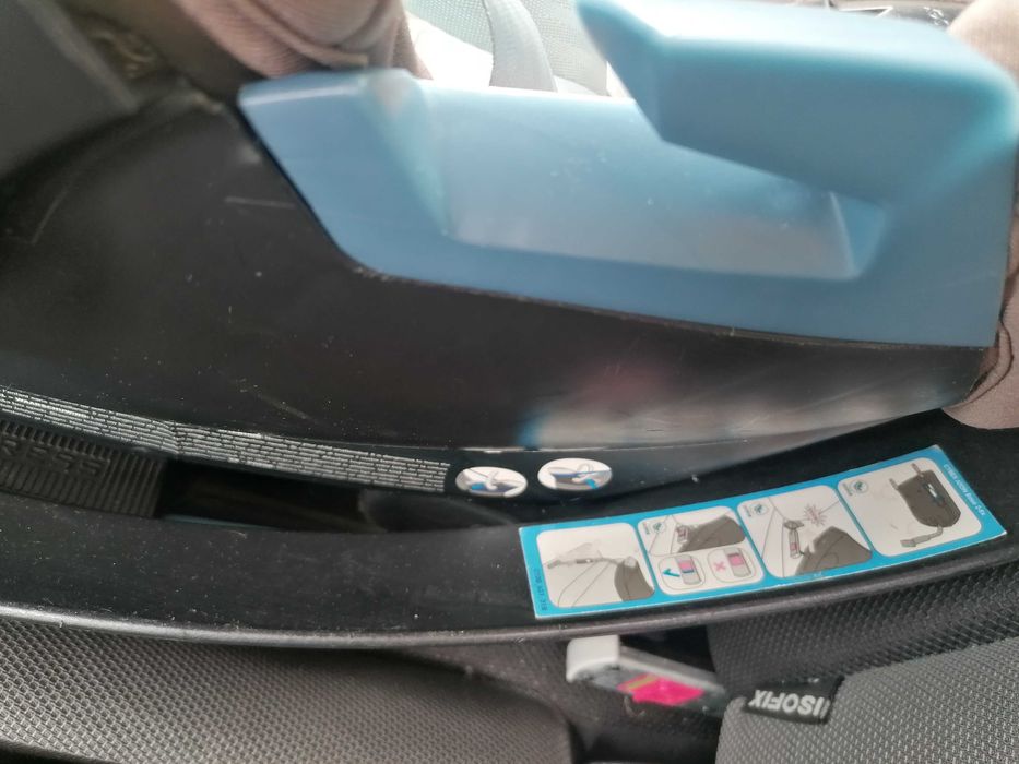 Cybex Aton 3 кош за кола с база