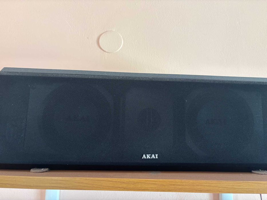 AKAI SS006A-305 Тонколони + Рисийвър Pioneer VSX-S520D-B
