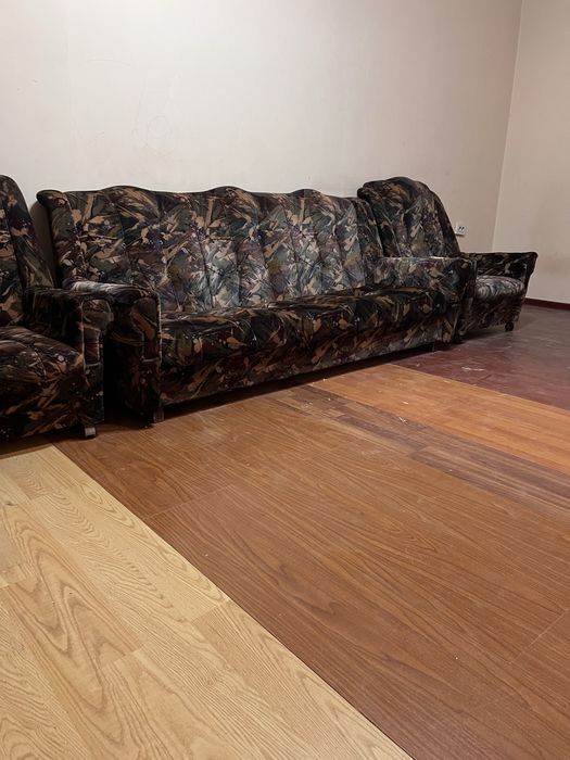 Диван и кресло