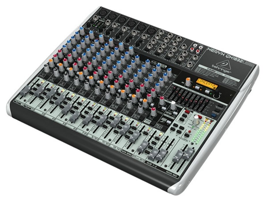 Behringer XENYX QX1832USB овоз микшери