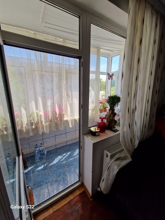 Vând apartament 3 camere Medgidia