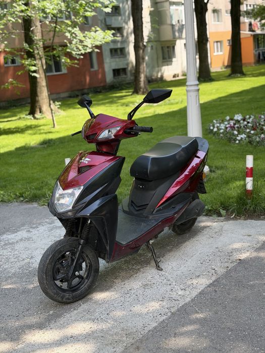 Vand Scuter Electric  Volta Fara Permis!