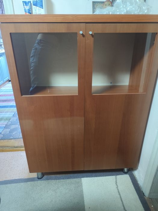 Продам два одинаковых шкафа