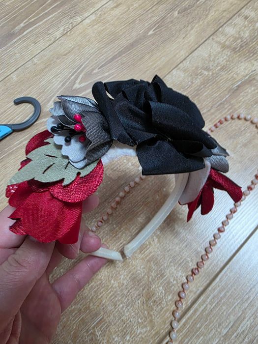 Rochie 3-4 ani pentru serbare sau petreceri cu gentuță și coroniță