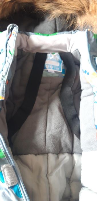 Продам комбез на 80рост