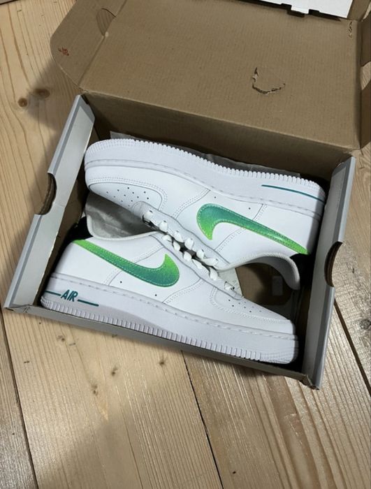 Vând Nike Air Force “Green Swoosh” GS