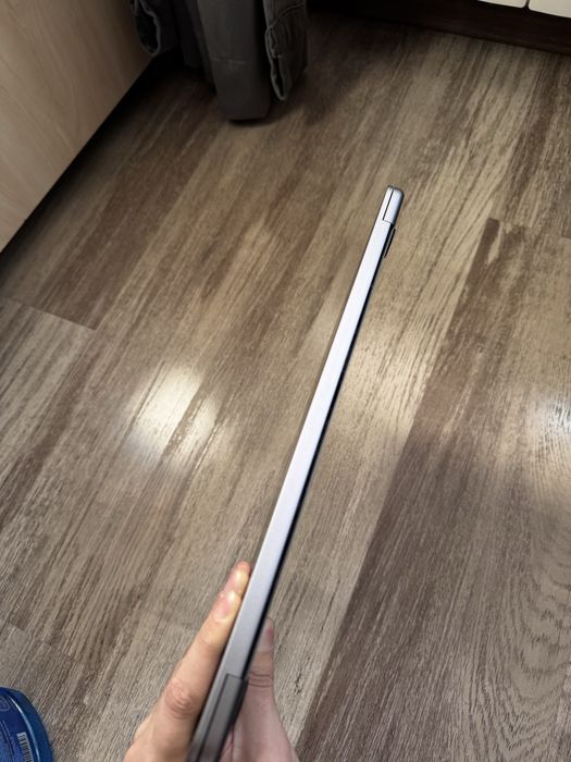 MacBook Air M2 95%
