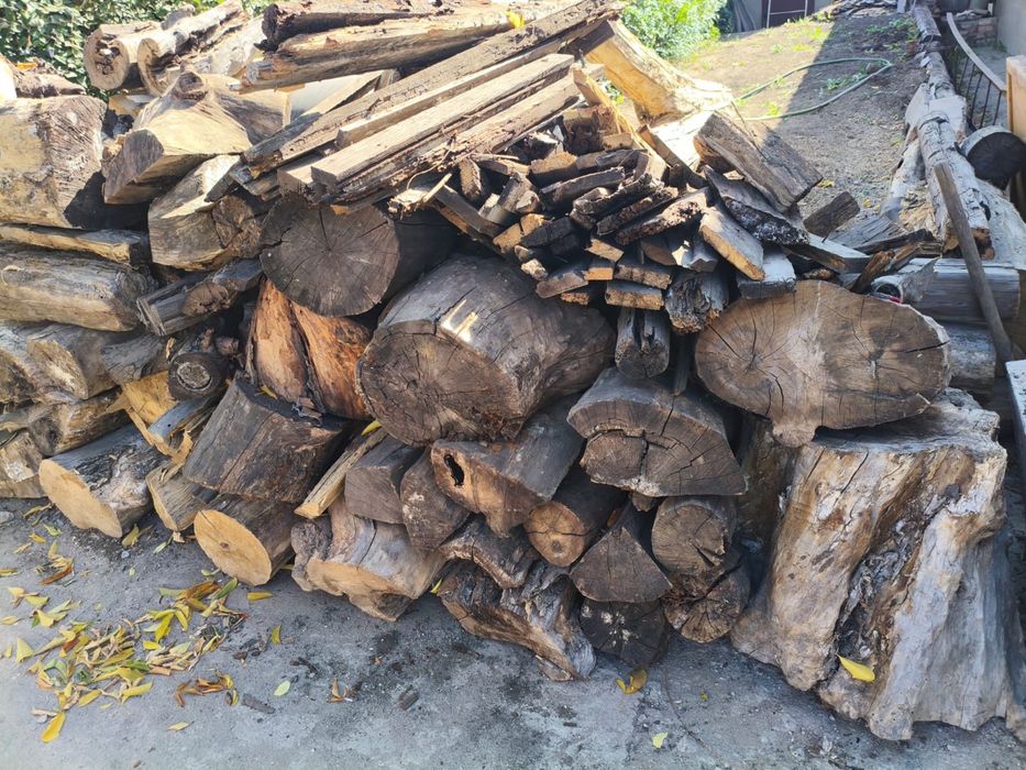 Продам дрова, самовывоз. Недорого