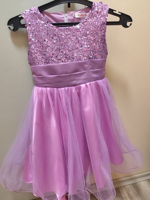 Рокля за момиче 140ръст и 122ръст