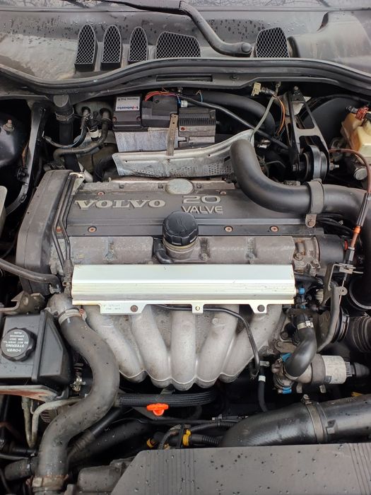 Volv  C70, 2,4 T, 240cp