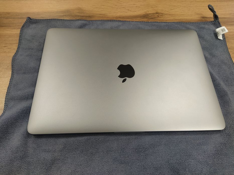 MacBook Pro 2017 13 inch