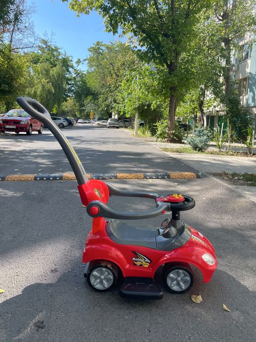 Mașinuță BabyCar 3 în 1, cu mâner pentru părinte – roșie
