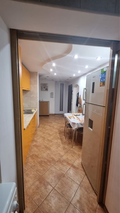 Apartament 3 camere Tei