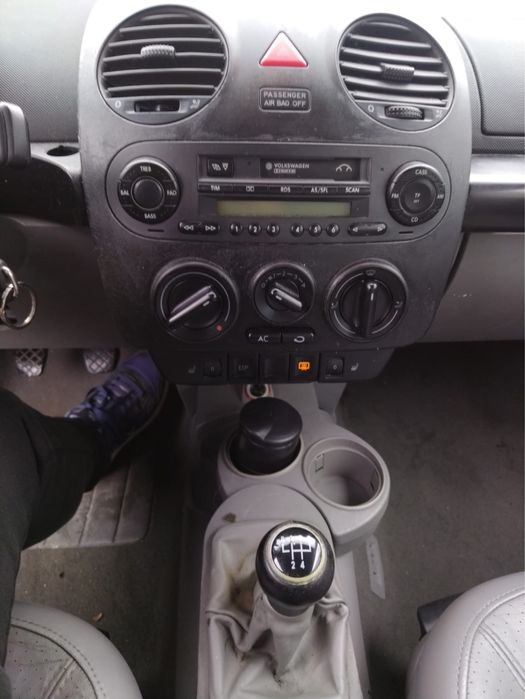 На Части VW New Beetle 1.9tdi-101- AXR