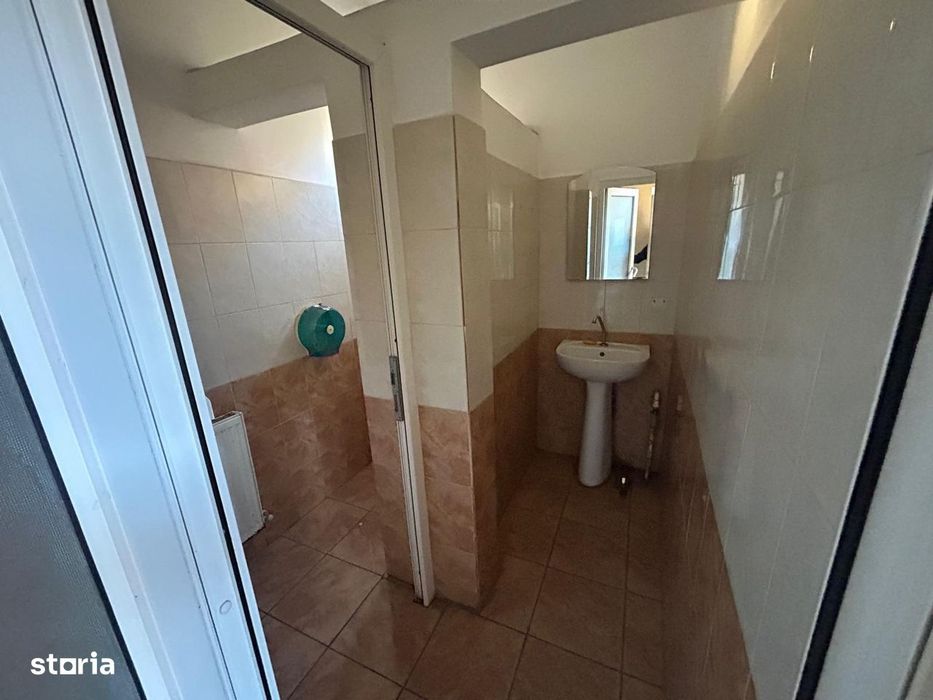 Spațiu Comercial De Vânzare – Zona Mărăței, Piatra Neamț P+M 145 Mp