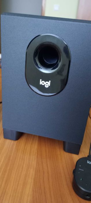 Тонколони 2.1 Logitech Z313 - като нови