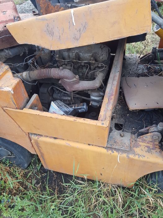 Продам кару ( вилочный погрузчик)