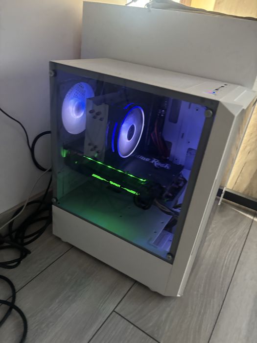 Setup pentru gaming, full