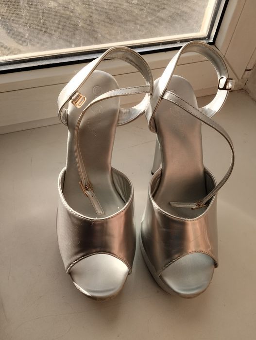 Босоножки для стрип пластики размер 41