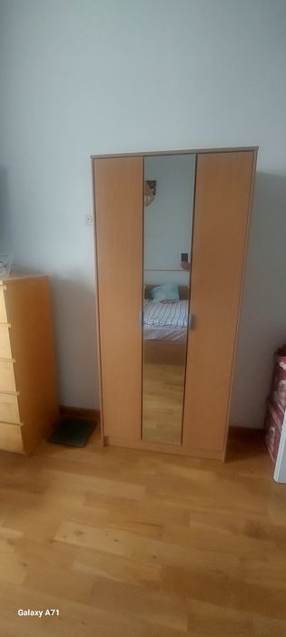Dulap lemn cu 3 usi