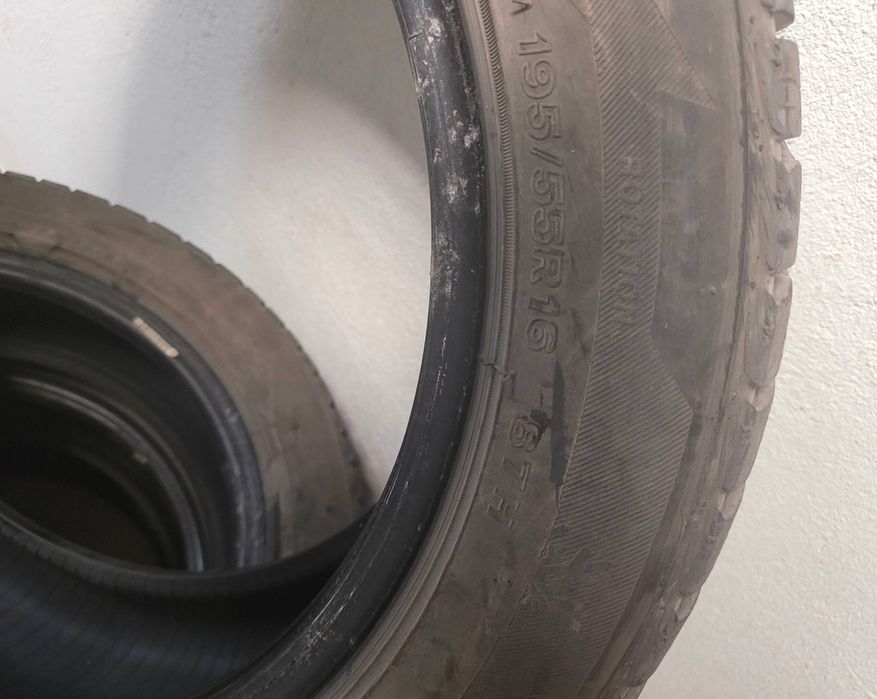 Продавам 4 бр. летни GITI SYNERGY и 4 бр. зимни гуми DAYTON 195/55/16