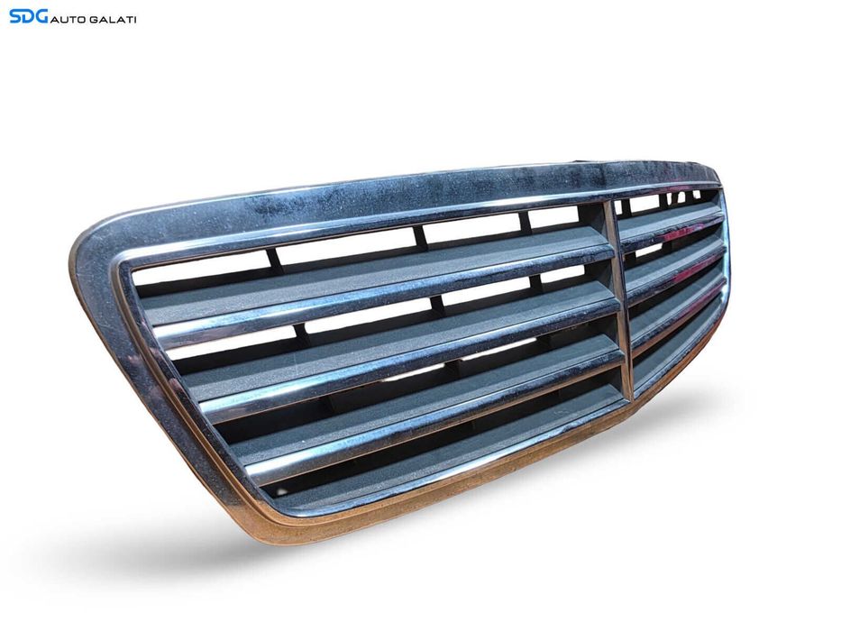 Grila de pe Capota Mercedes W203 Clasa C Class 2001 - 2007 Cod A2038800123 [D0954]