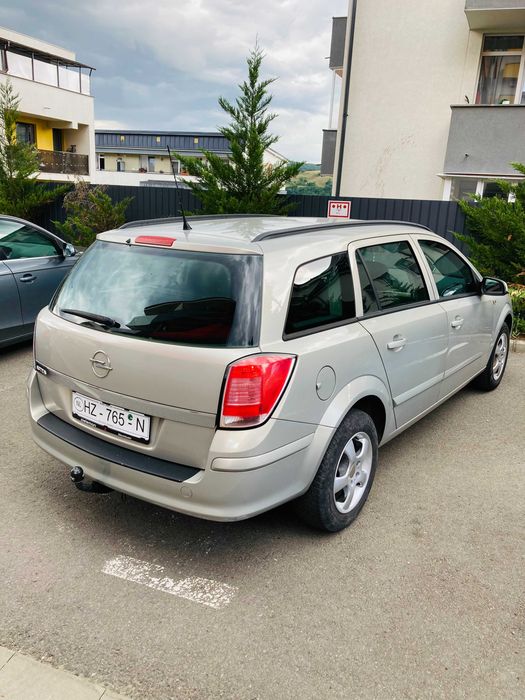 Opel Astra 2009 1.6 benzina clima xenon full electric