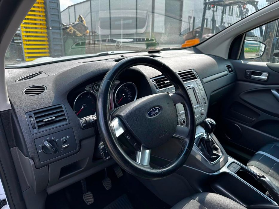 Dezmembrez Ford Kuga 2011 alba 2.0 tdci TXDA 4x4 volan stanga