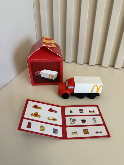 Little McDonald’s - Delivery truck