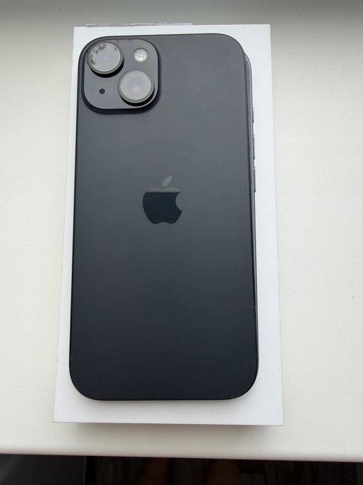 IPhone 15, черный