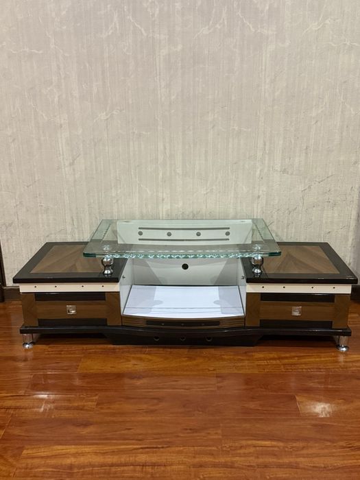 Телевизионная подставка