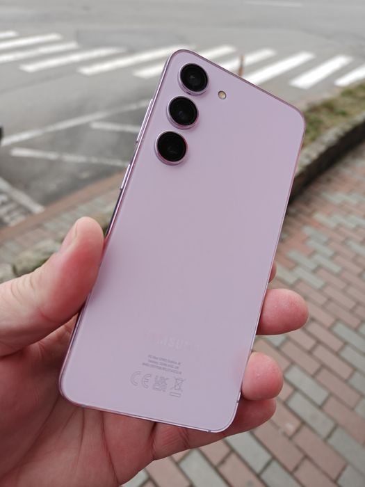 Vând sau Schimb Samsung Galaxy s23 5G. 256GB Lila