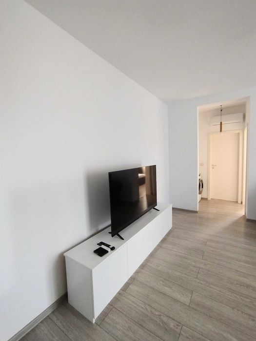 Proprietar inchiriez apartament 2 camere