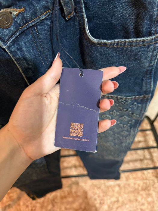 Blugi LV ,unisex ,marimea S