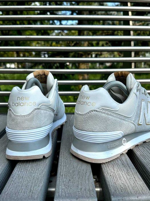 Женские кроссовки New Balance 574!