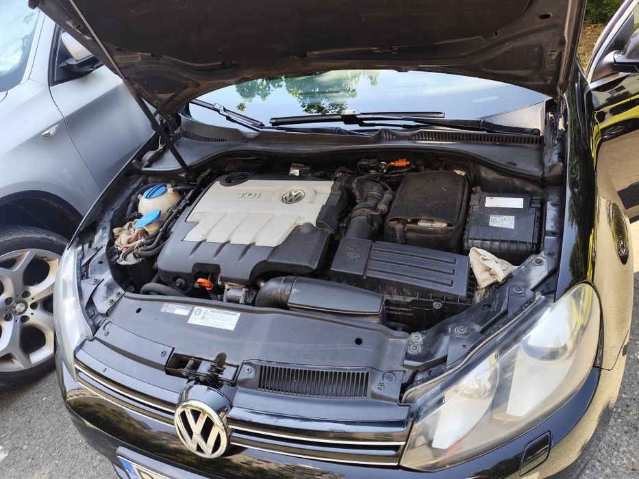 VOLKSWAGEN Golf 2010 — imagine 4