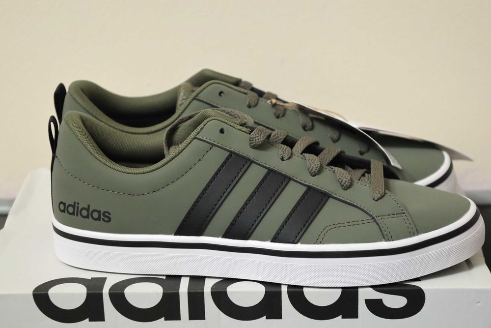 Adidas VS Pace 2.0 oliv - marimea 40 2/3
