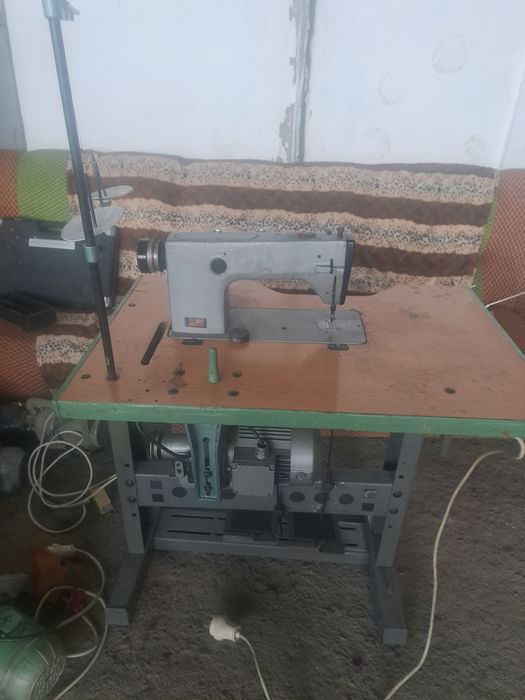 Швейные машинки професиональные