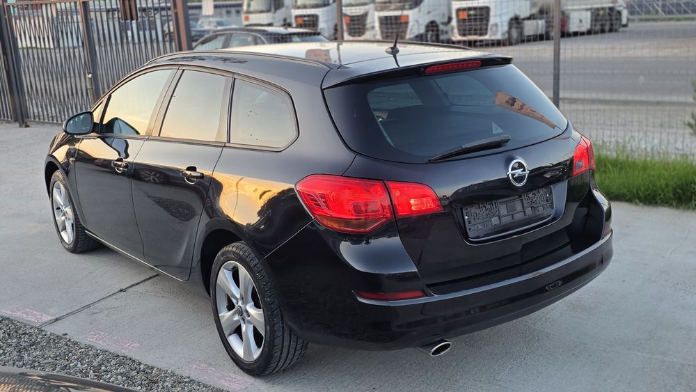 Opel astra 2012 1.4 benzina 120 Cp E5 cash rate buy back