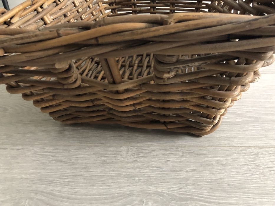 Корзина плетеная