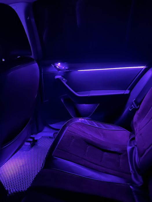 Подсветка салона авто