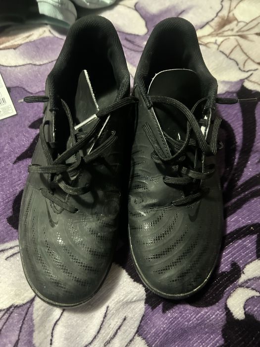 40 | Ghete fotbal sala nike phantom