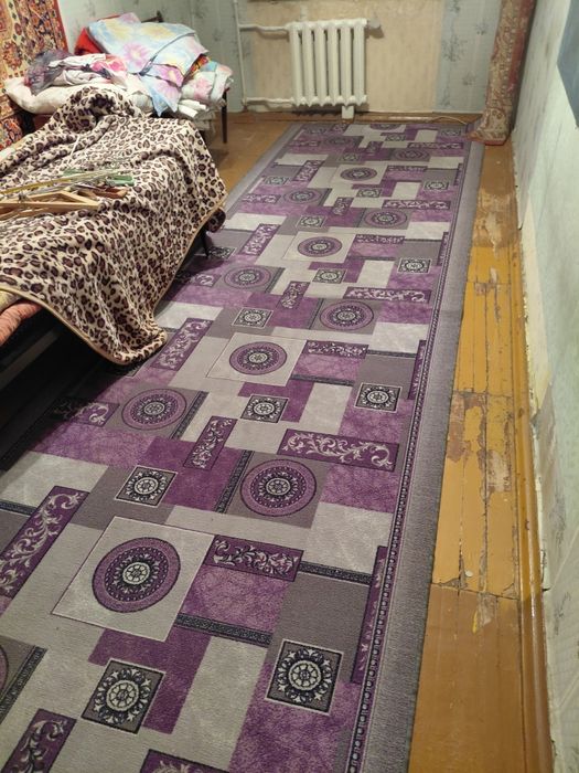 Отдам за шоколадку.