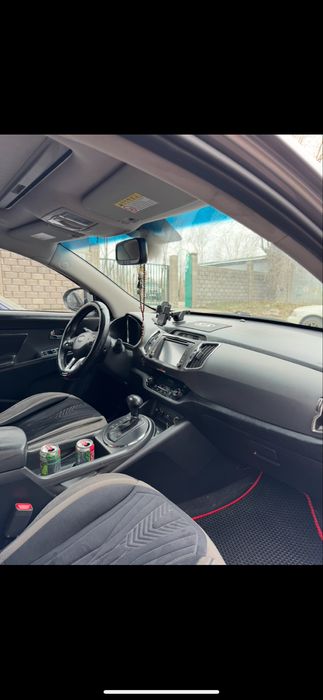 Продам kia sportage R