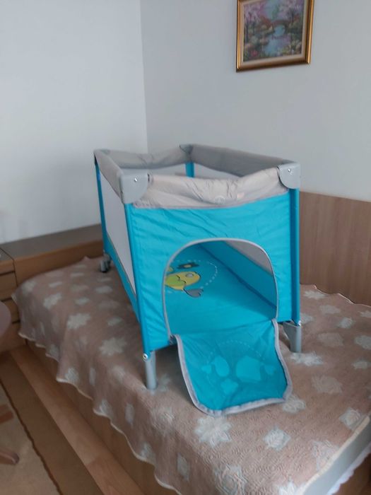 сгъваема бебешка кошара