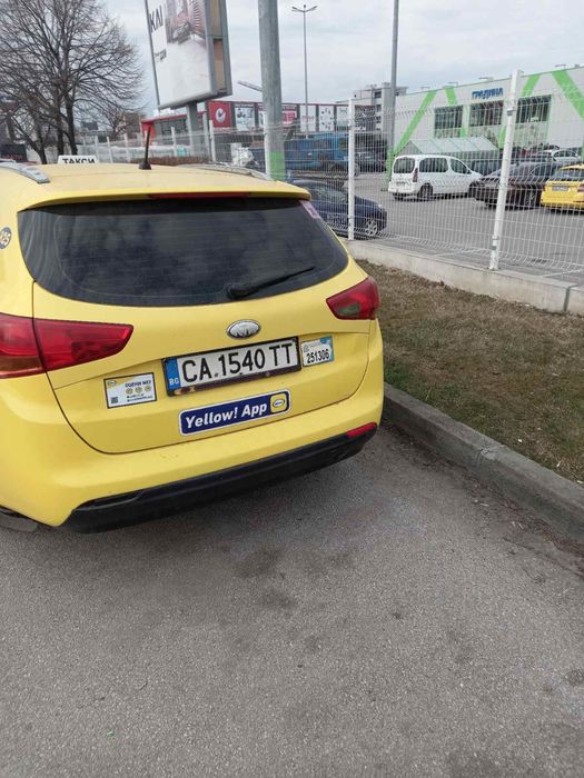 Kia Ceed 1.4 бензин 2013 г. Газ, обслужена, готова за работа