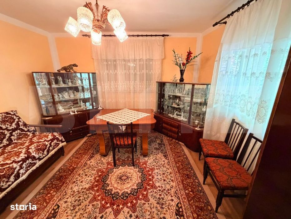 Casa de vanzare, 5 camere, 175 mp, Sercaita-Brasov